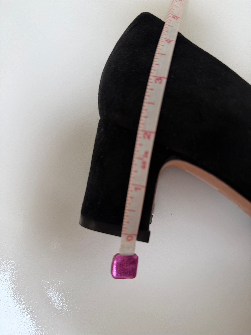 Stuart Weitzman's  lack suede Pumps - Picture 5 of 8